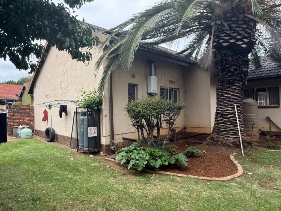 12 Bedroom Property for Sale in Vanderbijlpark SE 7 Gauteng