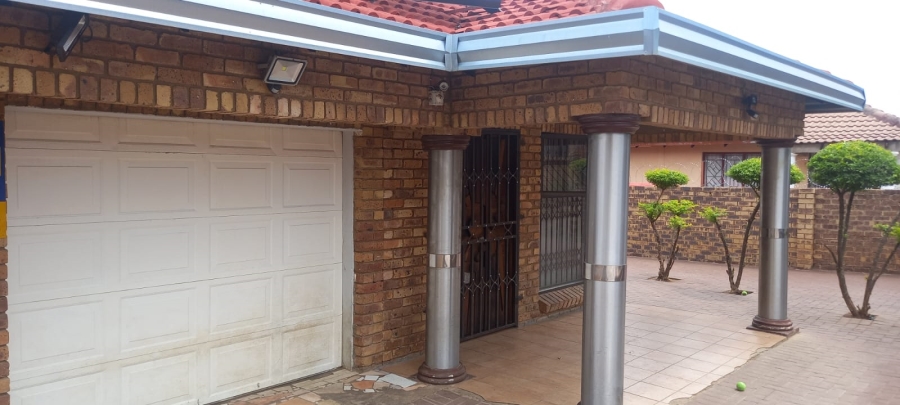 3 Bedroom Property for Sale in Danville Gauteng