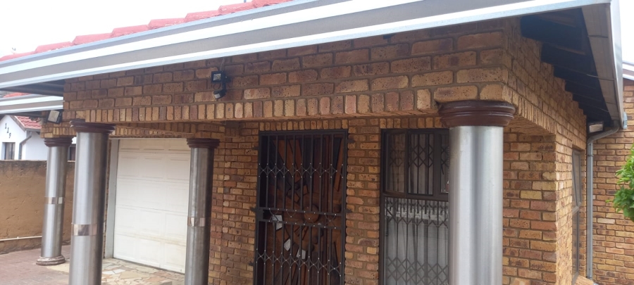 3 Bedroom Property for Sale in Danville Gauteng