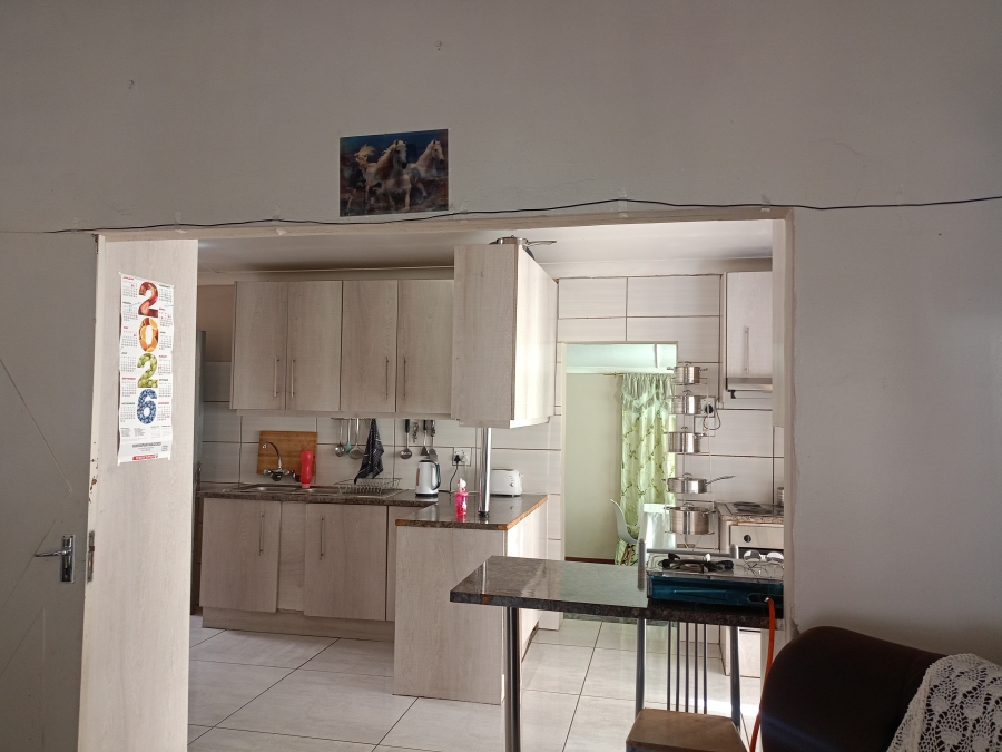 4 Bedroom Property for Sale in Sonland Park Gauteng