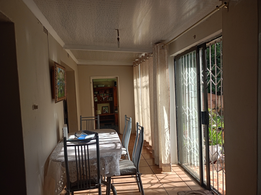 4 Bedroom Property for Sale in Sonland Park Gauteng