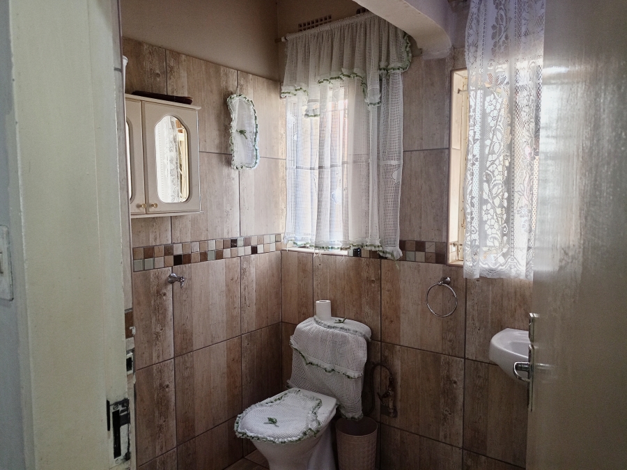 4 Bedroom Property for Sale in Sonland Park Gauteng