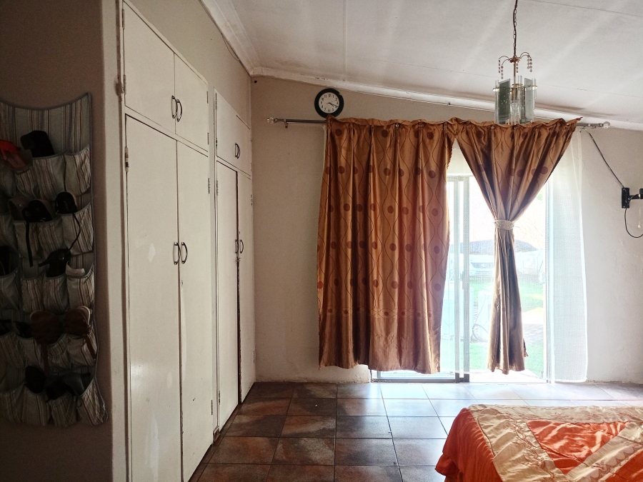 4 Bedroom Property for Sale in Sonland Park Gauteng