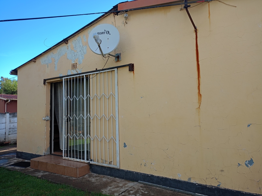 4 Bedroom Property for Sale in Sonland Park Gauteng
