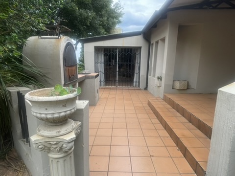 4 Bedroom Property for Sale in Drumblade A H Gauteng