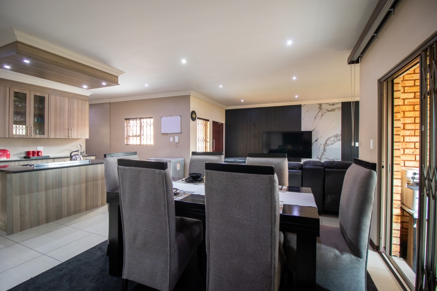 3 Bedroom Property for Sale in New Redruth Gauteng