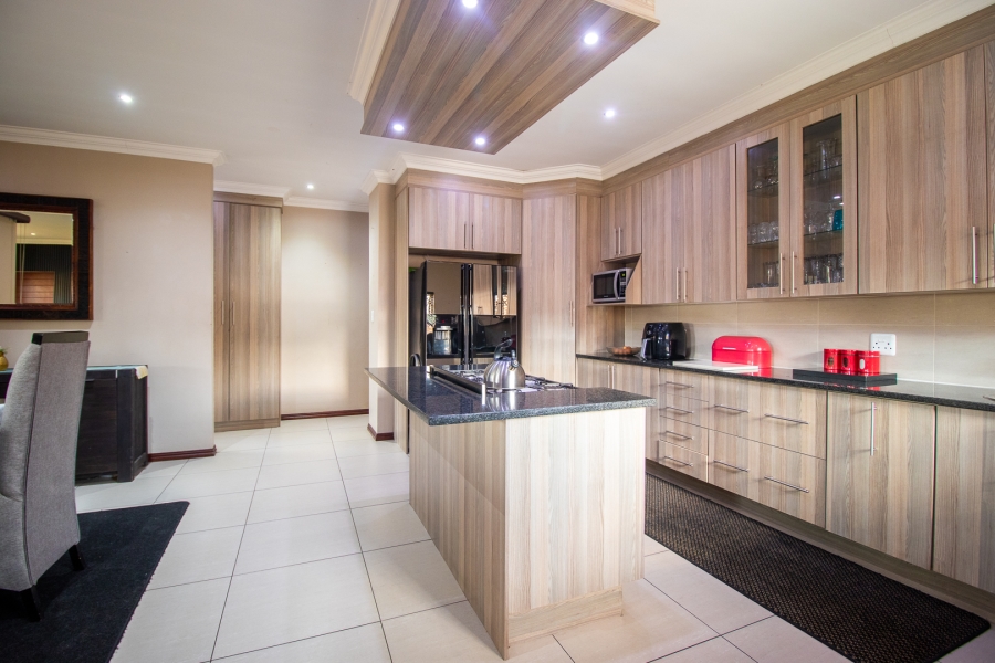 3 Bedroom Property for Sale in New Redruth Gauteng