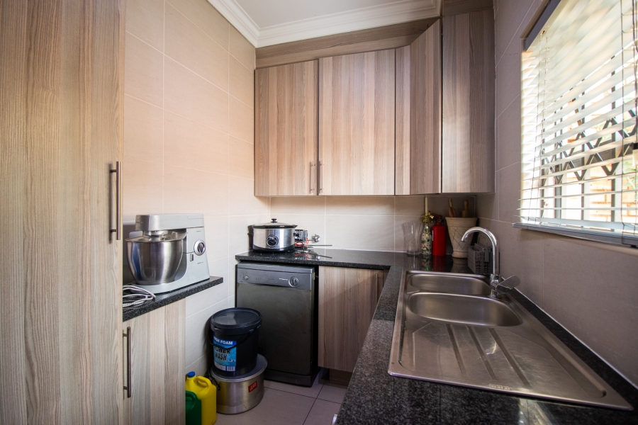 3 Bedroom Property for Sale in New Redruth Gauteng