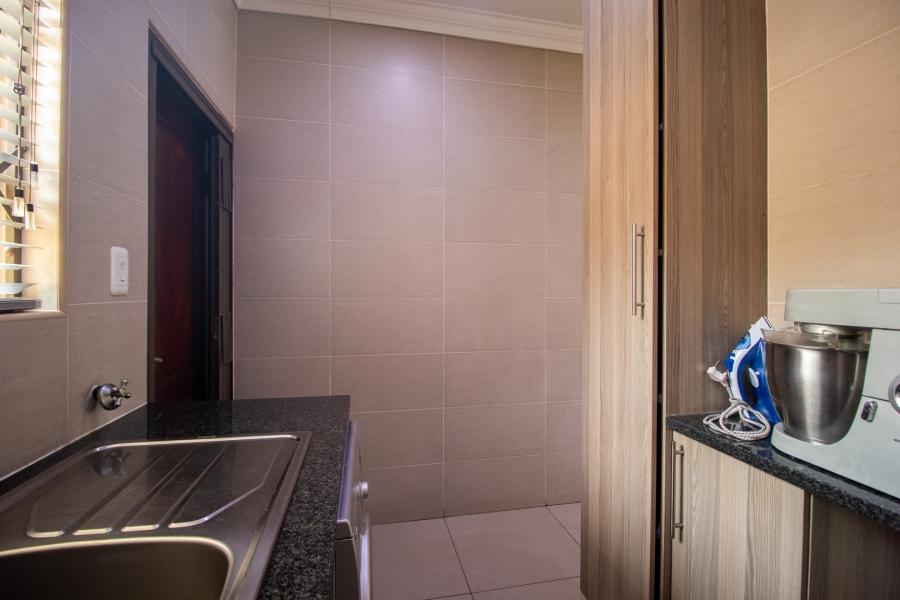 3 Bedroom Property for Sale in New Redruth Gauteng