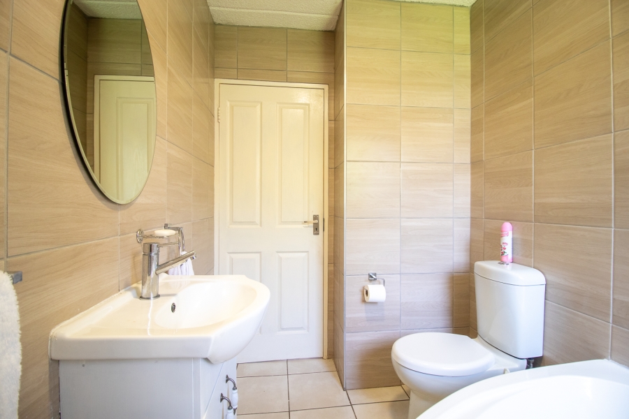 3 Bedroom Property for Sale in Meyersdal Gauteng