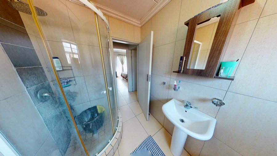 3 Bedroom Property for Sale in Andeon Gauteng