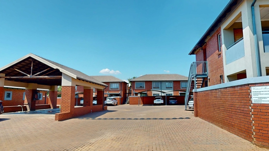 3 Bedroom Property for Sale in Andeon Gauteng