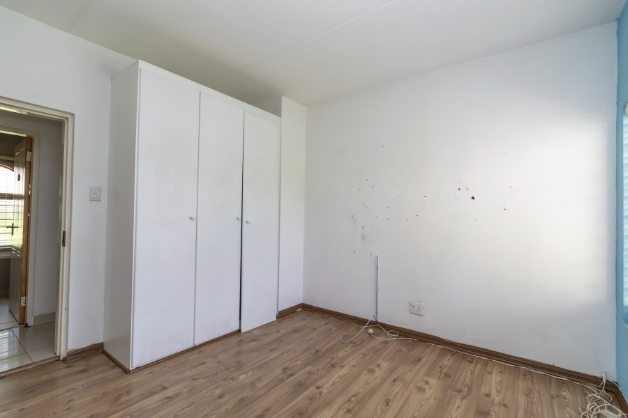 3 Bedroom Property for Sale in Noordhang Gauteng