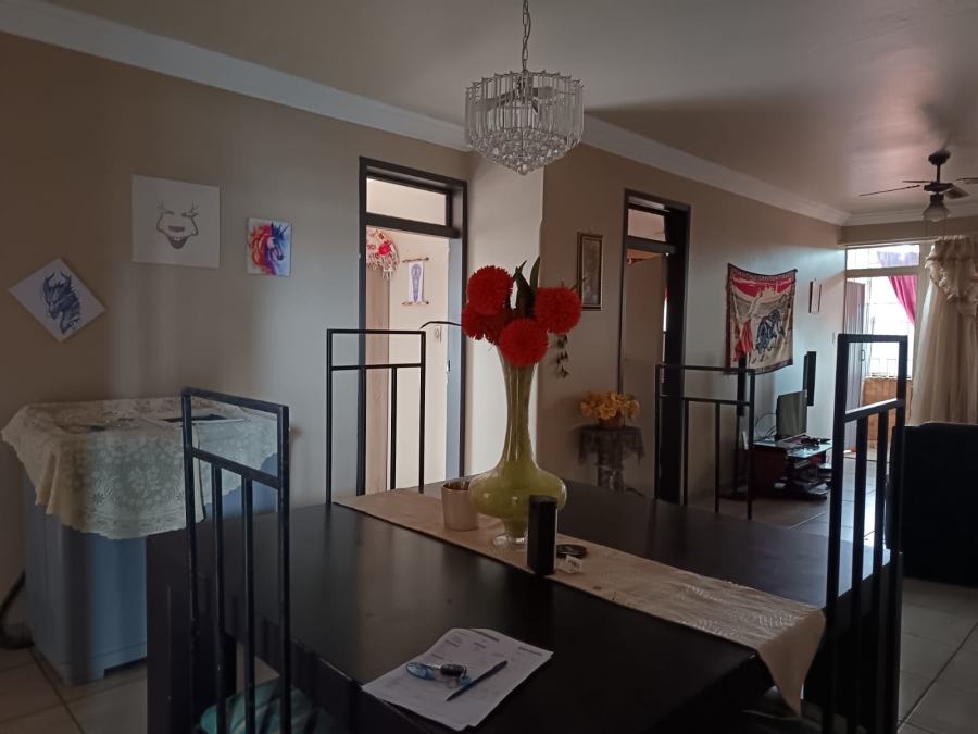 2 Bedroom Property for Sale in Vanderbijlpark Cw 6 Gauteng