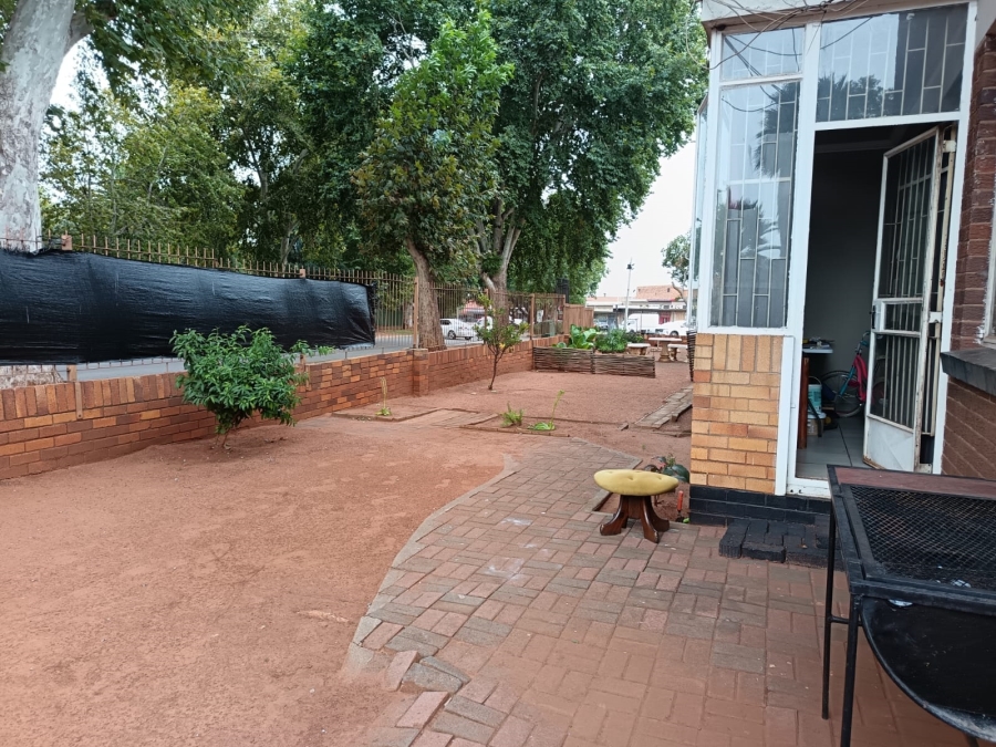 2 Bedroom Property for Sale in Vanderbijlpark Cw 6 Gauteng