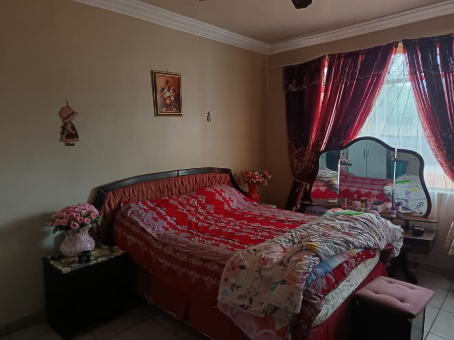 2 Bedroom Property for Sale in Vanderbijlpark Cw 6 Gauteng