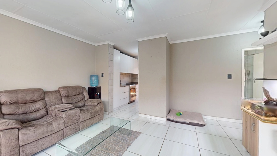 2 Bedroom Property for Sale in Witfield Gauteng