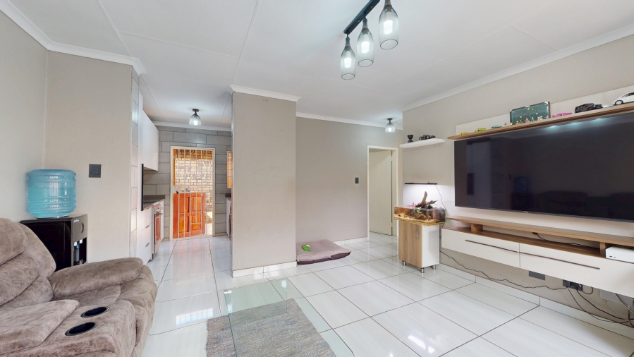2 Bedroom Property for Sale in Witfield Gauteng