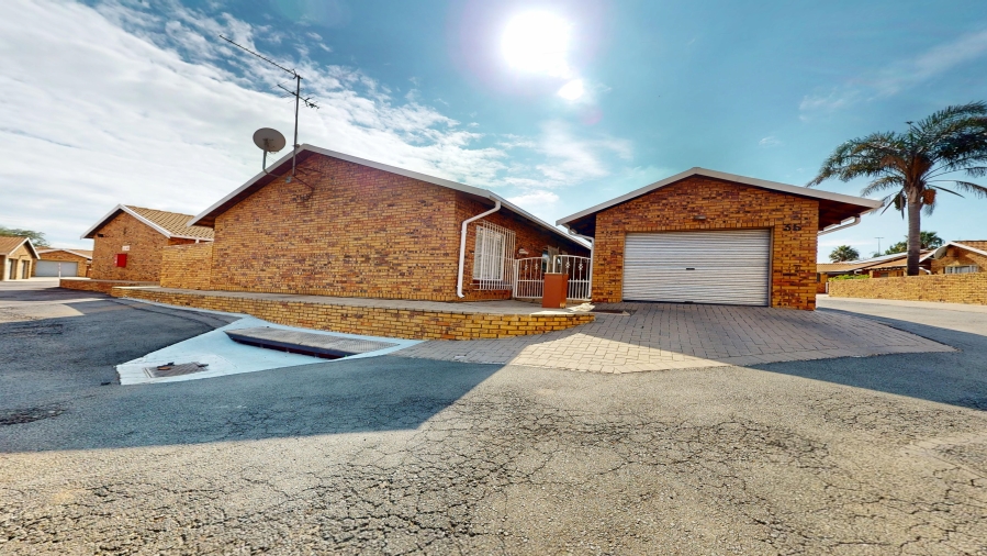 2 Bedroom Property for Sale in Witfield Gauteng