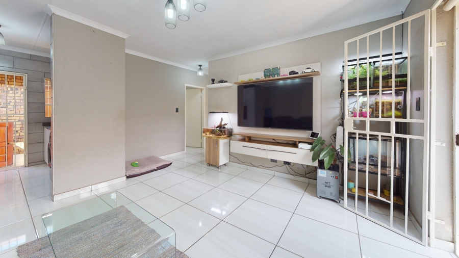 2 Bedroom Property for Sale in Witfield Gauteng