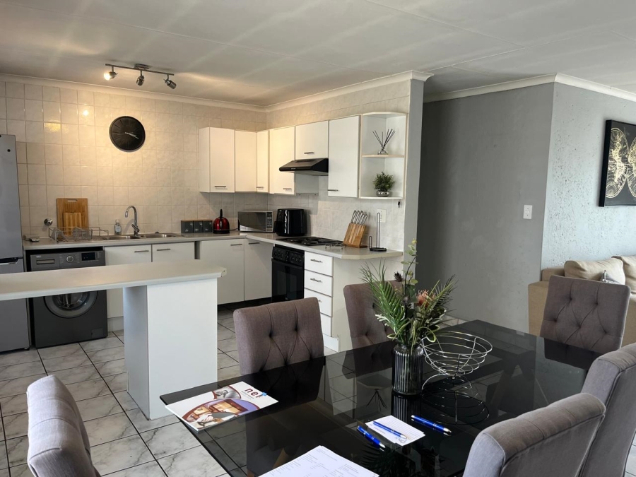 2 Bedroom Property for Sale in Eden Glen Gauteng