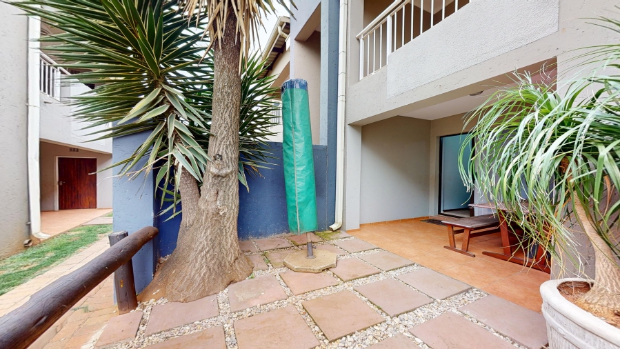 2 Bedroom Property for Sale in Brentwood Gauteng