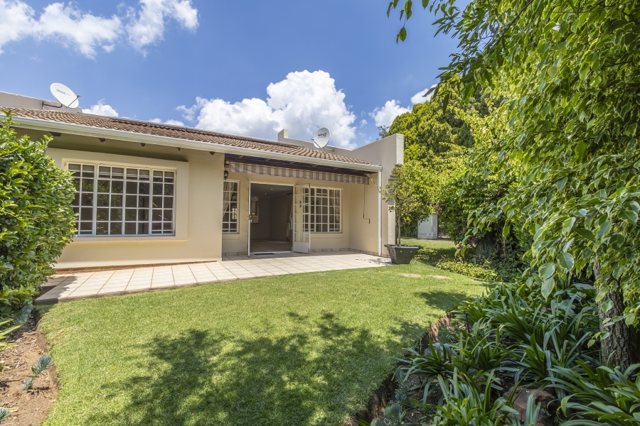 2 Bedroom Property for Sale in Magaliessig Gauteng