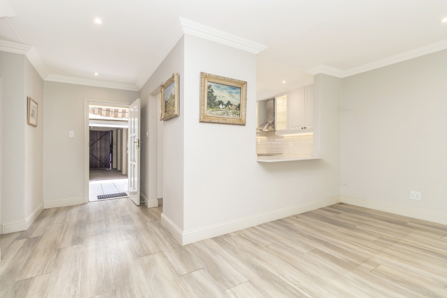 2 Bedroom Property for Sale in Magaliessig Gauteng