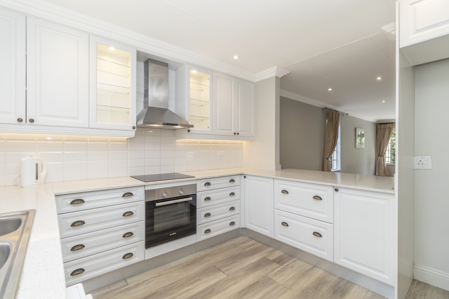 2 Bedroom Property for Sale in Magaliessig Gauteng