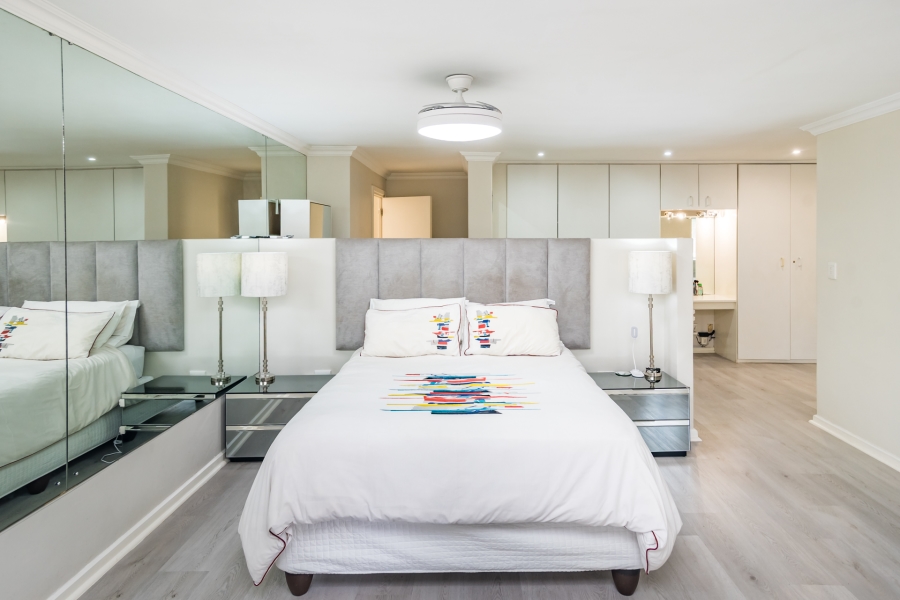 5 Bedroom Property for Sale in Magaliessig Gauteng