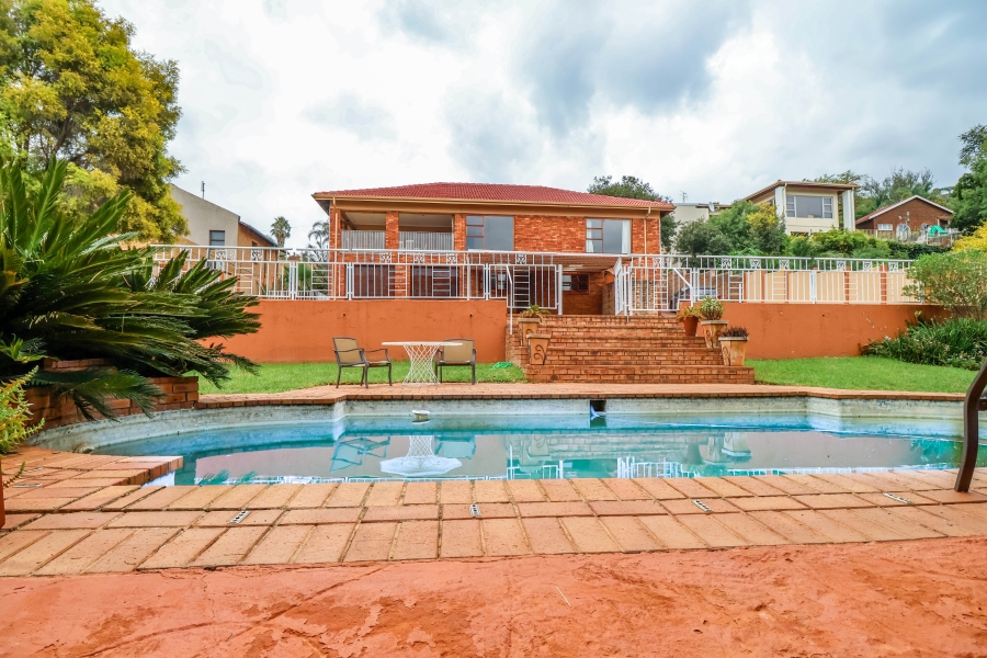 3 Bedroom Property for Sale in Zwartkop Gauteng