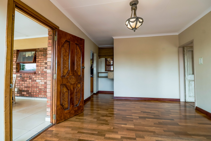3 Bedroom Property for Sale in Zwartkop Gauteng