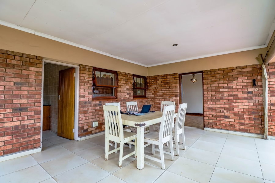 3 Bedroom Property for Sale in Zwartkop Gauteng