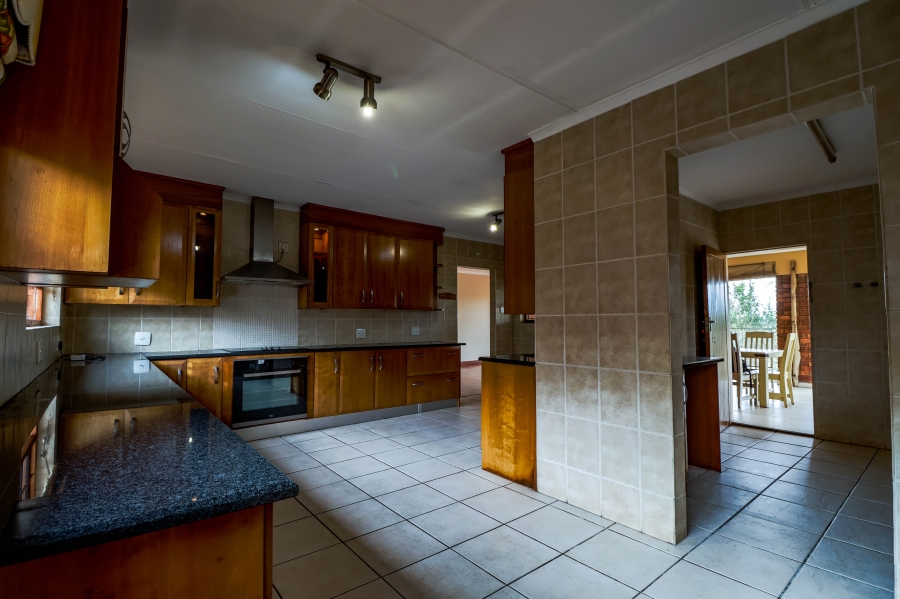 3 Bedroom Property for Sale in Zwartkop Gauteng