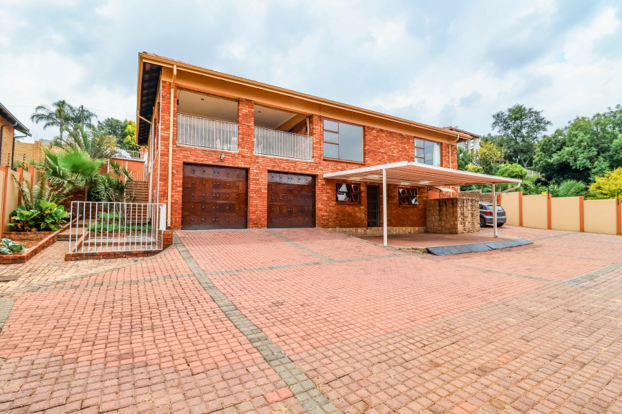 3 Bedroom Property for Sale in Zwartkop Gauteng