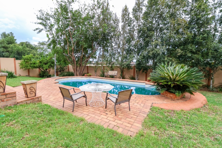 3 Bedroom Property for Sale in Zwartkop Gauteng
