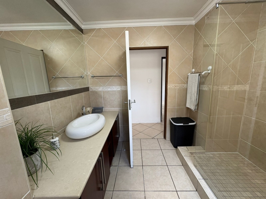 3 Bedroom Property for Sale in Primrose Gauteng