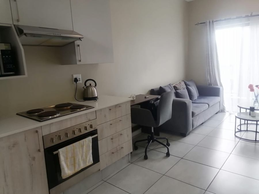 1 Bedroom Property for Sale in Grand Central Gauteng
