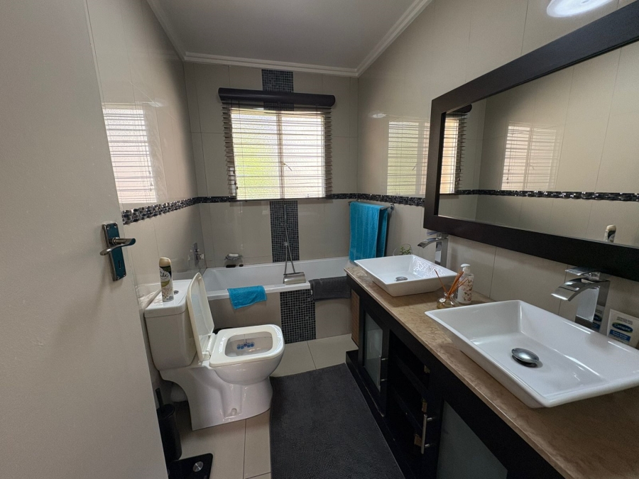 3 Bedroom Property for Sale in Primrose Hill Gauteng