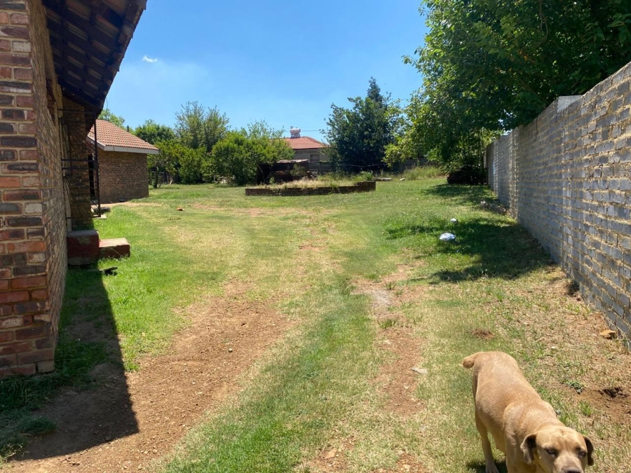 8 Bedroom Property for Sale in Bedworth Park Gauteng