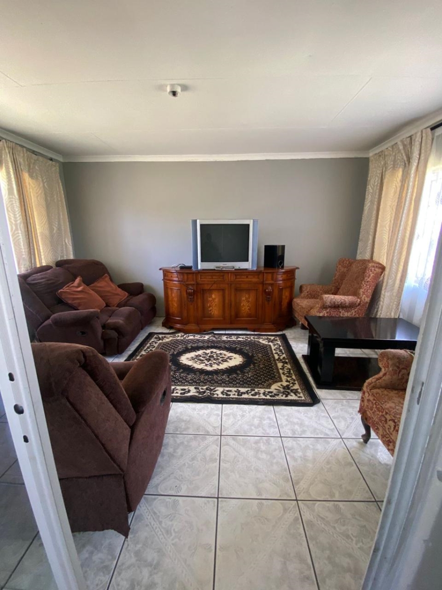 8 Bedroom Property for Sale in Bedworth Park Gauteng