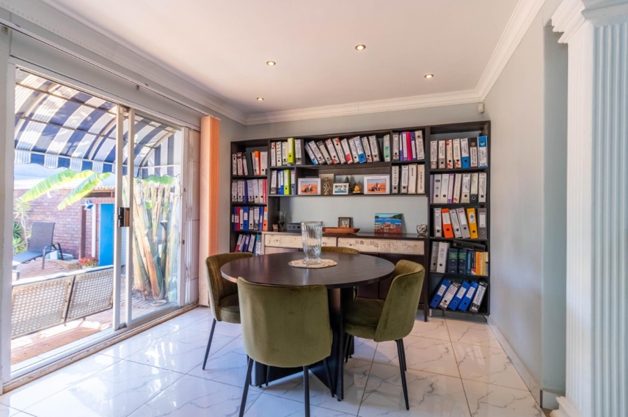 3 Bedroom Property for Sale in Kensington Gauteng