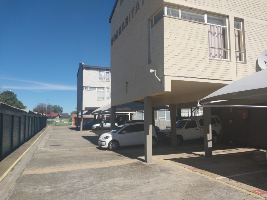 1 Bedroom Property for Sale in Bonaero Park Gauteng