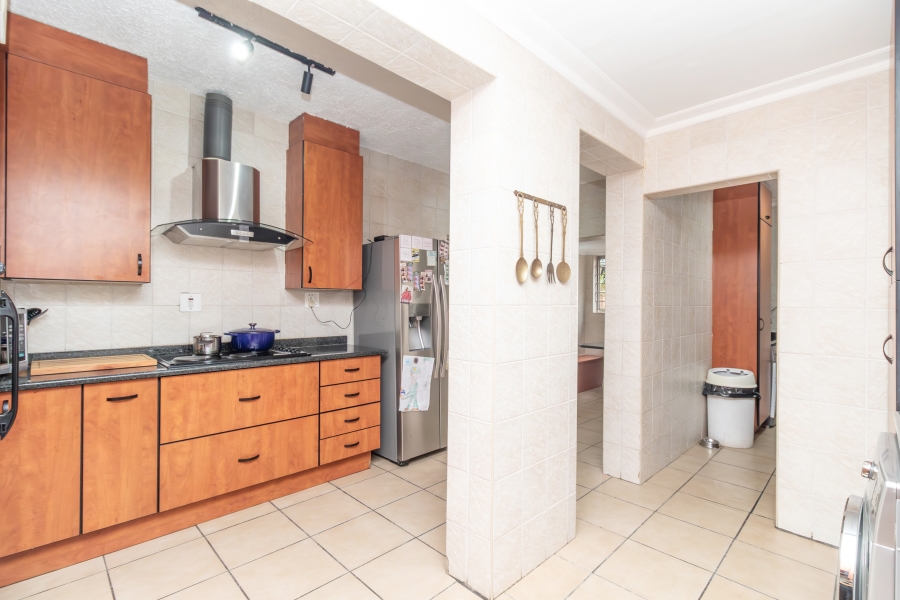 4 Bedroom Property for Sale in Sunninghill Gauteng