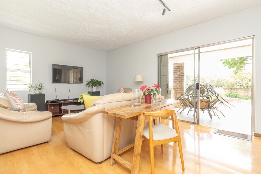 4 Bedroom Property for Sale in Sunninghill Gauteng