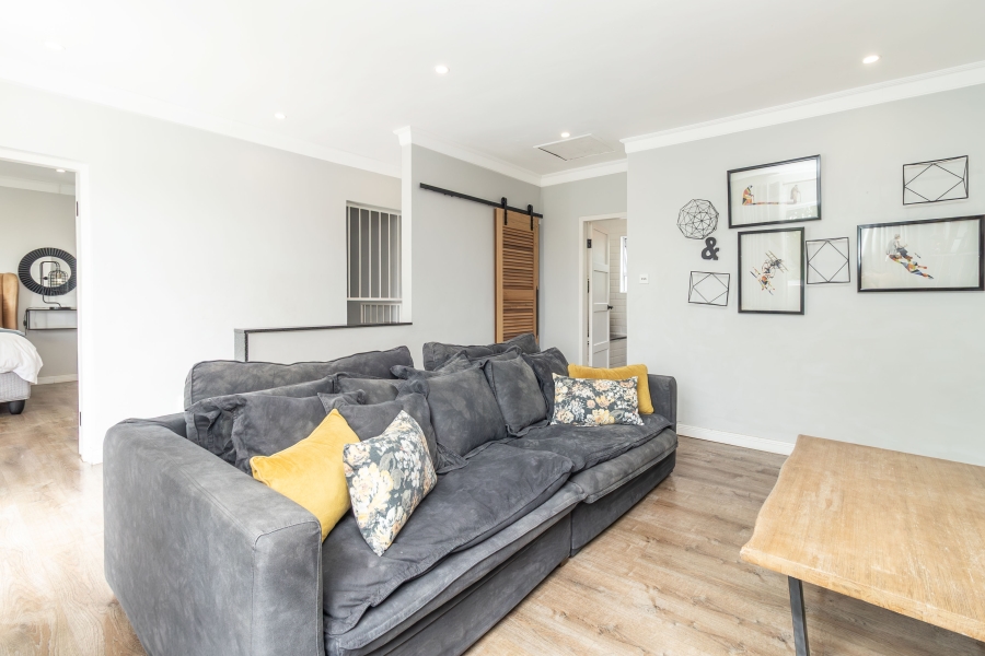 4 Bedroom Property for Sale in Sunninghill Gauteng