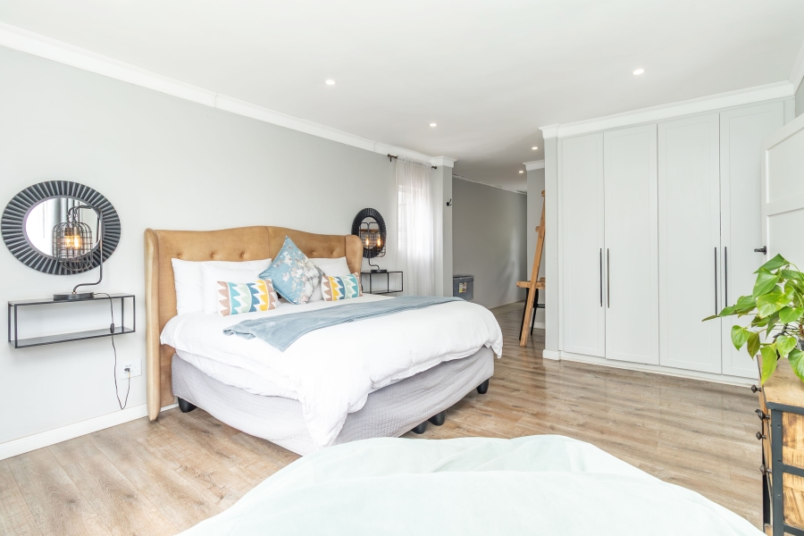 4 Bedroom Property for Sale in Sunninghill Gauteng