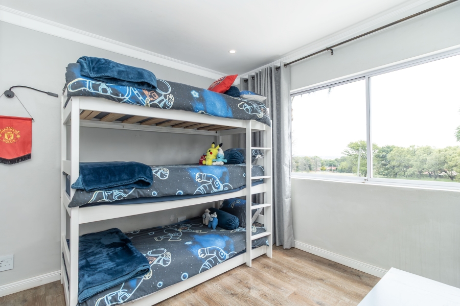 4 Bedroom Property for Sale in Sunninghill Gauteng