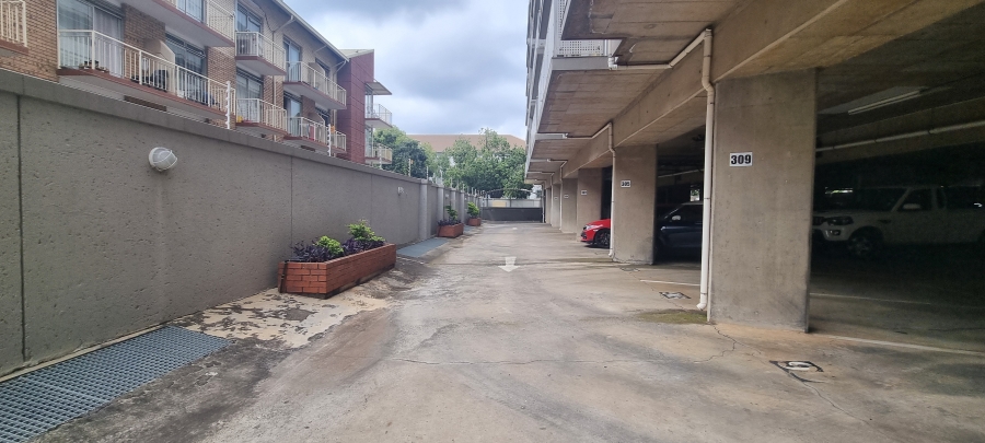 1 Bedroom Property for Sale in Hillcrest Gauteng