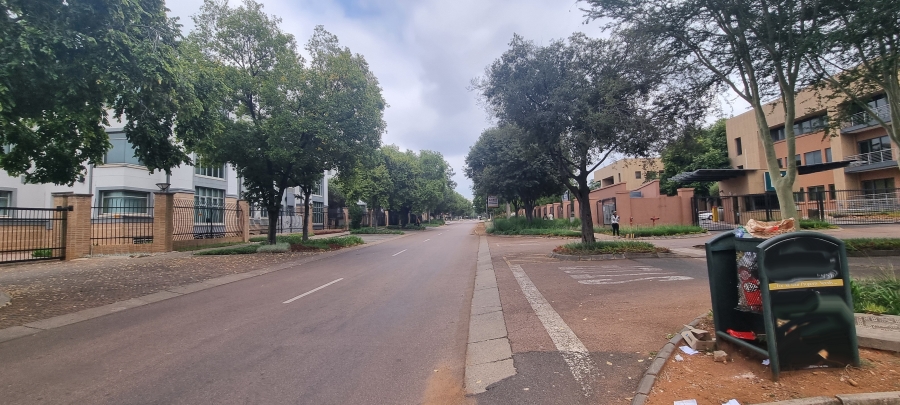 1 Bedroom Property for Sale in Hillcrest Gauteng